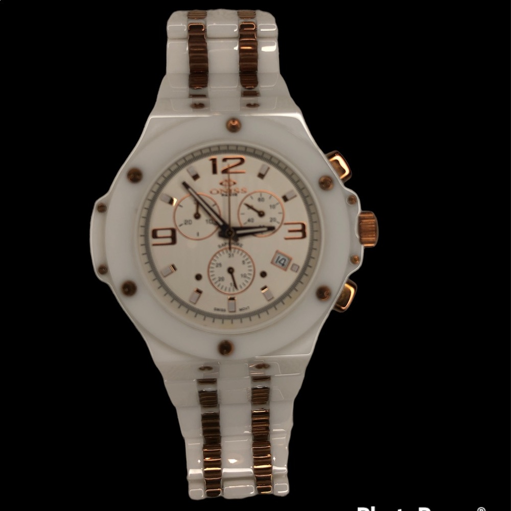 Oniss white and rose gold watch